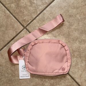 NWT pink belt bag